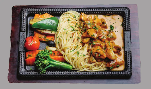 Creamy Mushroom & Chicken on Pan
